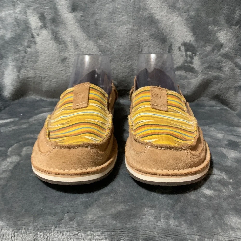 Ariat very good
